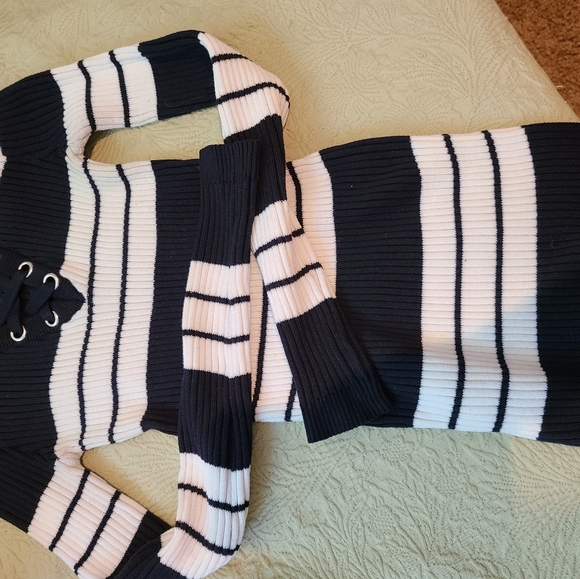 Sweater top - Picture 4 of 5